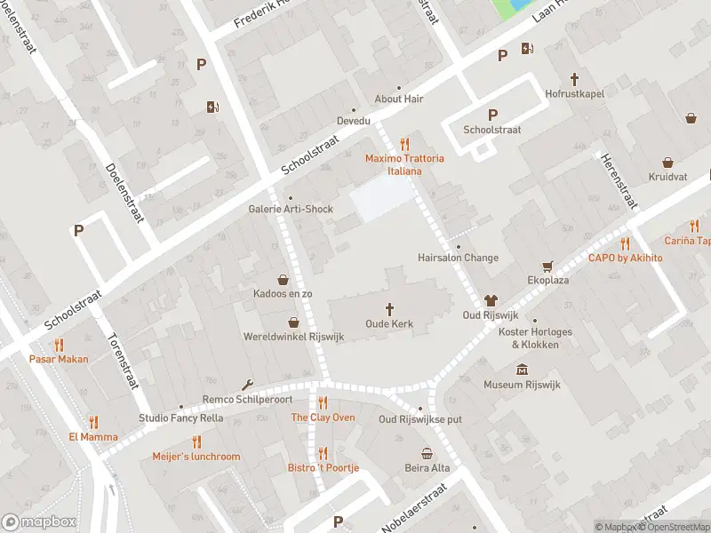 Ambulance met grote spoed naar de Ruysdaelplein in Rijswijk