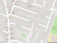 Ambulance met grote spoed naar de Generaal De Wetstraat in Haarlem