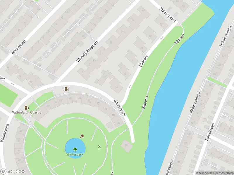 Ambulance met gepaste spoed naar de Zijlpoort in Nieuw-Vennep