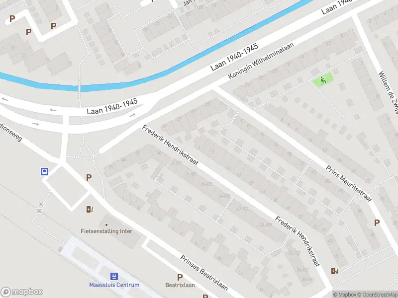 Ambulance met gepaste spoed naar de Frederik Hendrikstraat in Maassluis