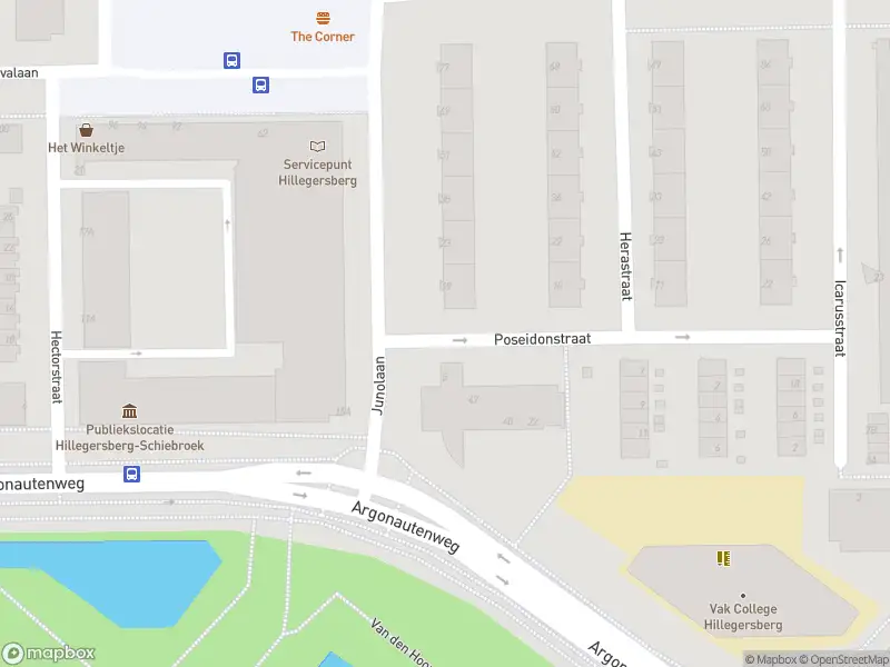 Ambulance met grote spoed naar de Junolaan in Rotterdam