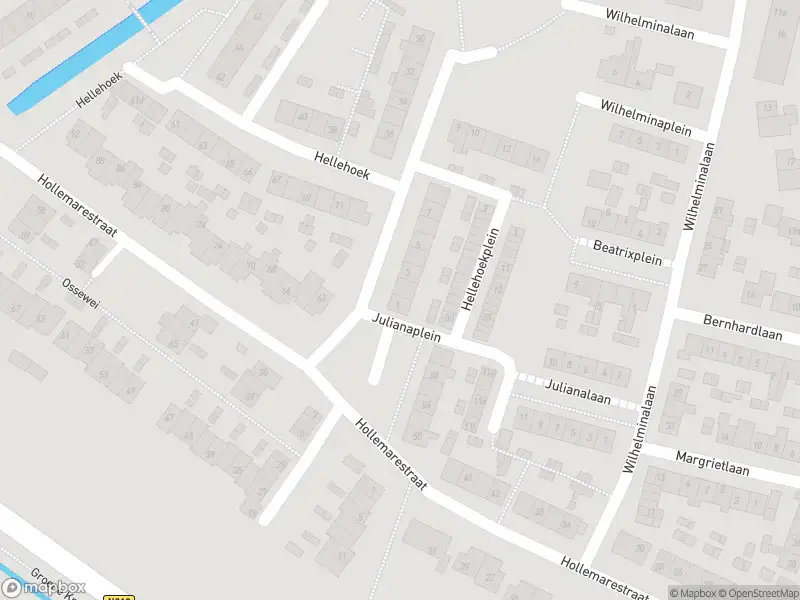 Ambulance met grote spoed naar de Hellehoek in Zwartewaal