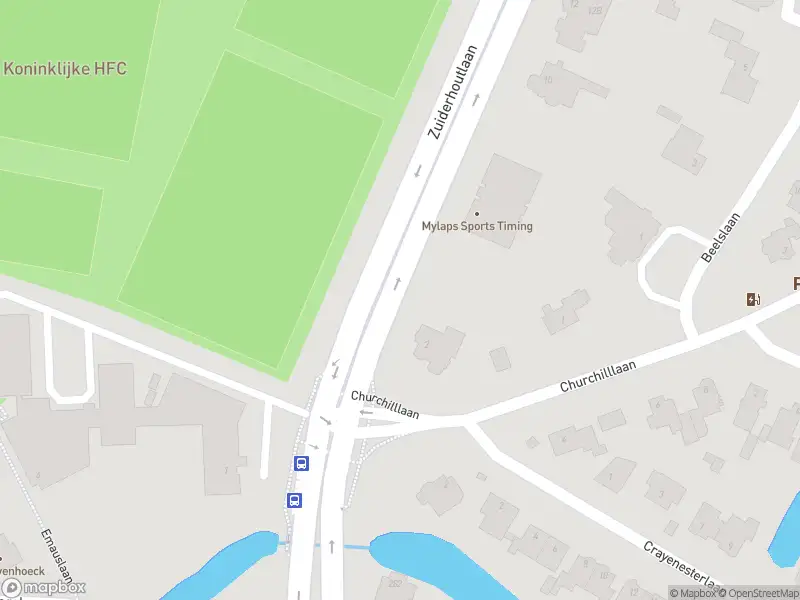 Ambulance met gepaste spoed naar de Zuiderhoutlaan in Haarlem