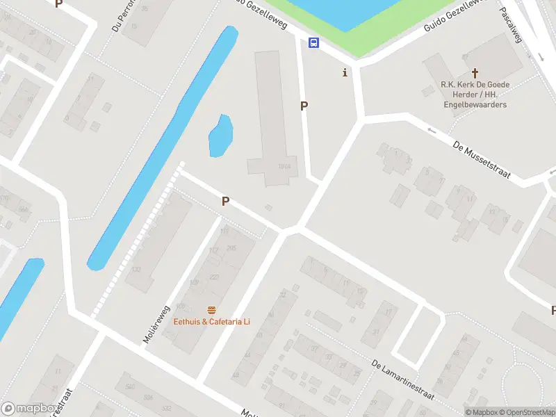 Ambulance met grote spoed naar de Dumasstraat in Rotterdam