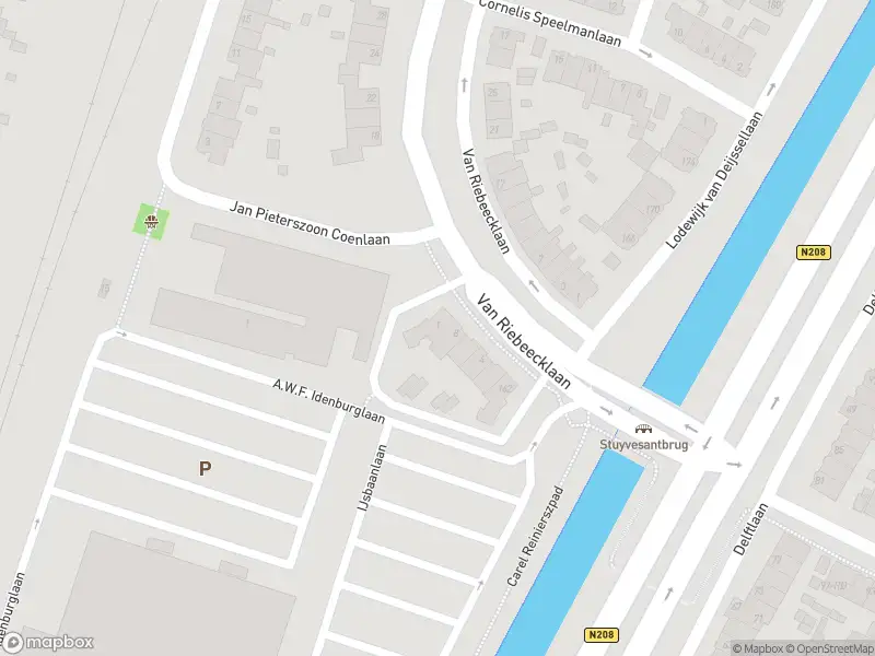 Ambulance met gepaste spoed naar de Willem van Outhoornlaan in Haarlem
