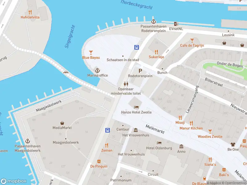 Brandweer naar de Rodetorenplein in Zwolle