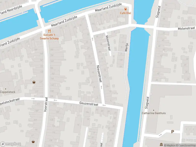 Ambulance met gepaste spoed naar de Nieuwstraat in Brielle