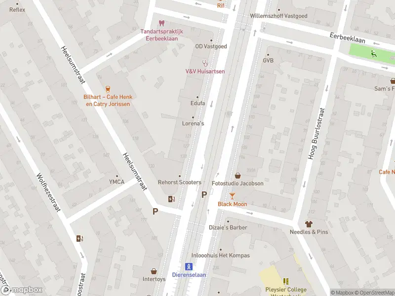 Ambulance met grote spoed naar de Menno ter Braakstraat in 's-Gravenhage