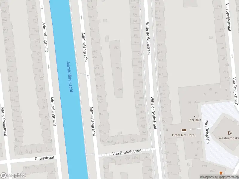 Brandweer met grote spoed naar de Van Brakelstraat in Amsterdam