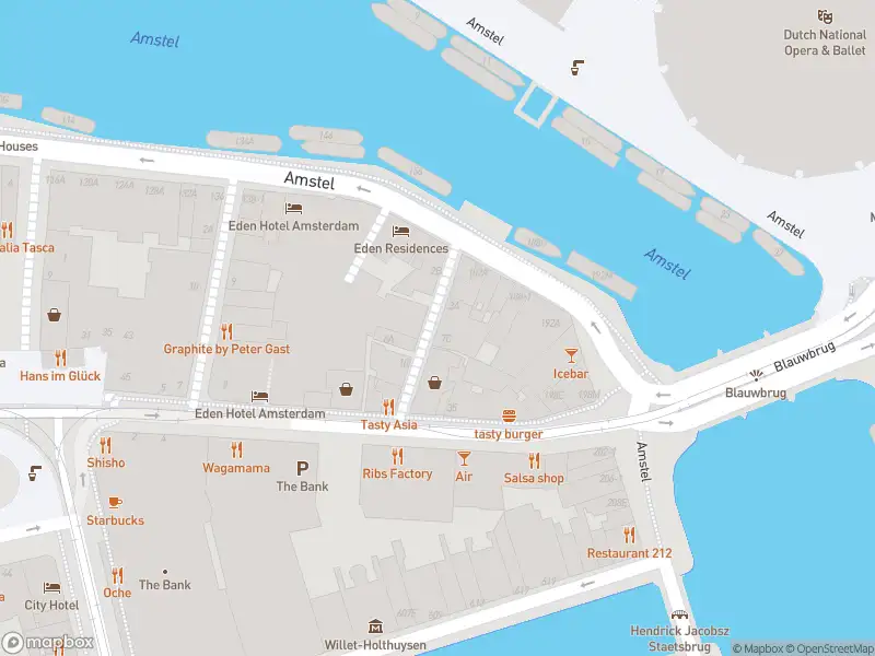 Ambulance met gepaste spoed naar de Wagenstraat in Amsterdam