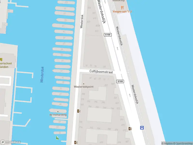 Ambulance met grote spoed naar de Coffijboomstraat in Amsterdam