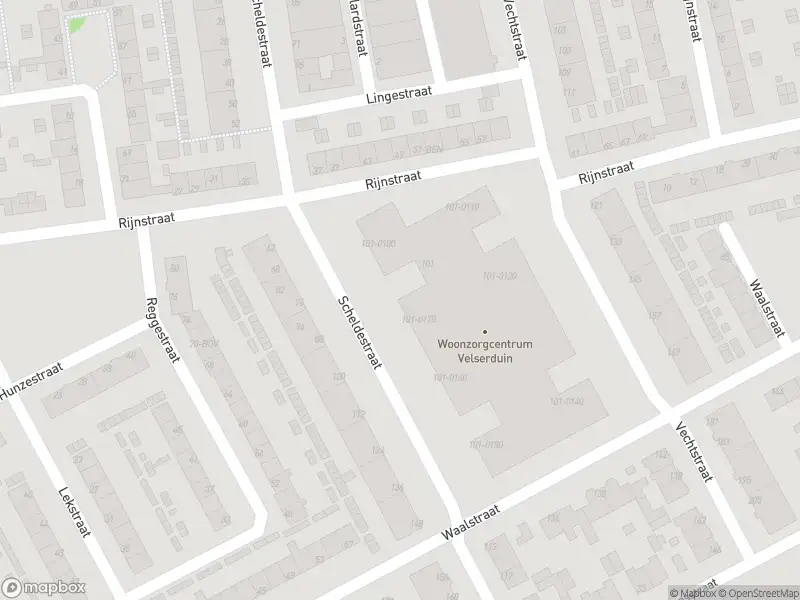 Ambulance met gepaste spoed naar de Kromme Mijdrechtstraat in IJmuiden