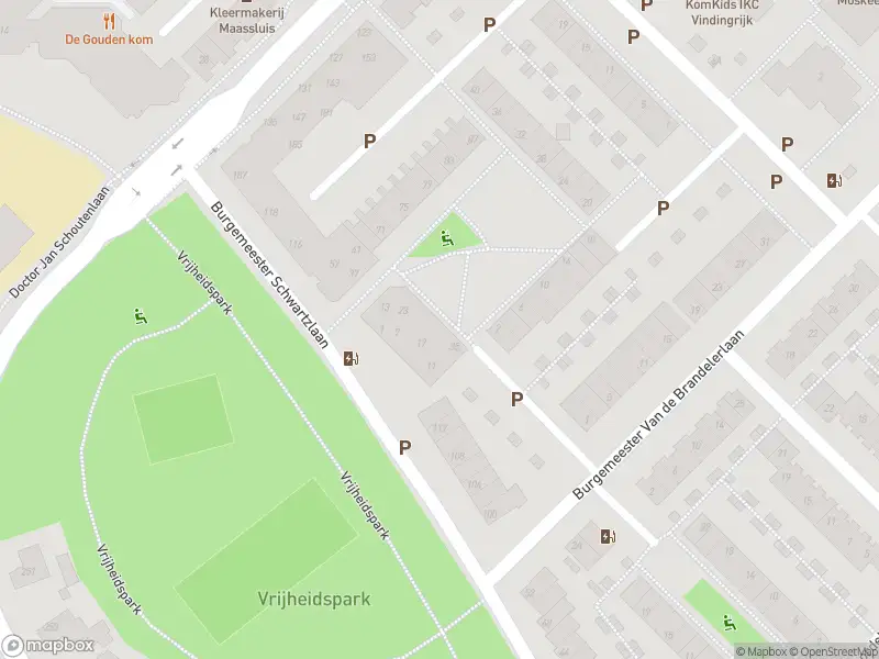 Ambulance met grote spoed naar de Burgemeestersplantsoen in Maassluis