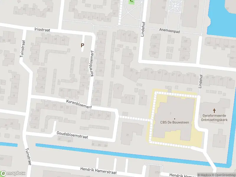 Ambulance met gepaste spoed naar de Goudsbloemstraat in 's-Gravendeel