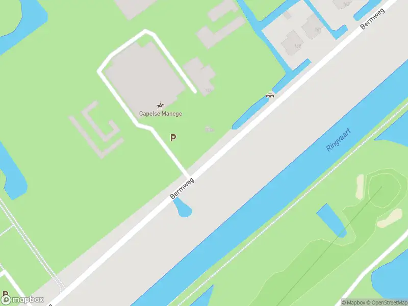 Ambulance met grote spoed naar de Bermweg in Capelle aan den IJssel