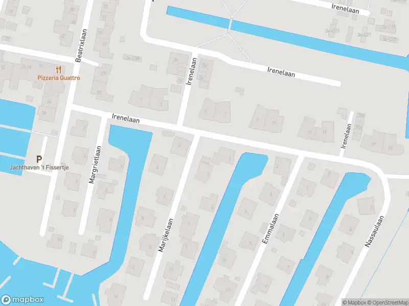 Ambulance met grote spoed naar de Marijkelaan in Kaag