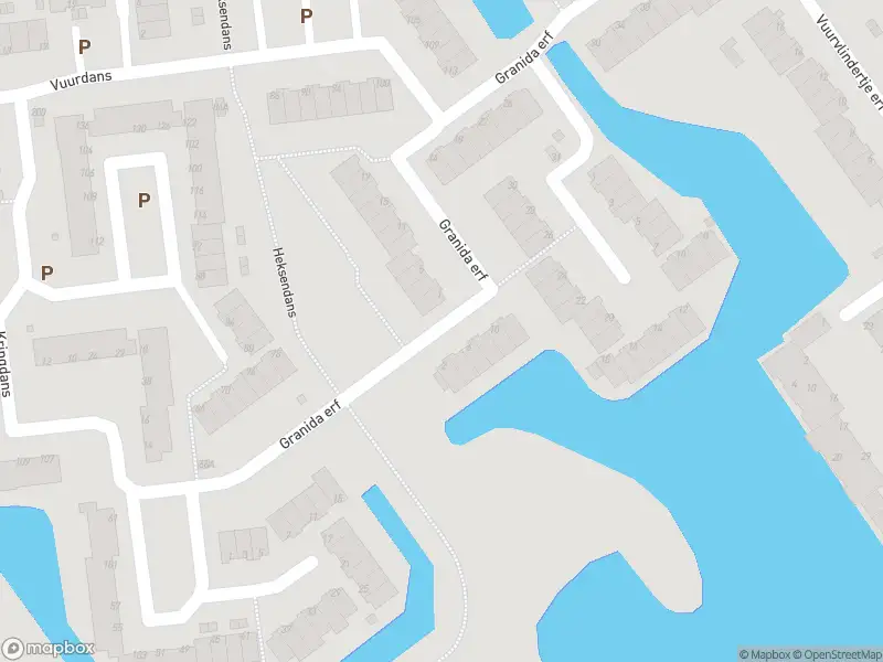 Ambulance met gepaste spoed naar de Granida erf in Capelle aan den IJssel
