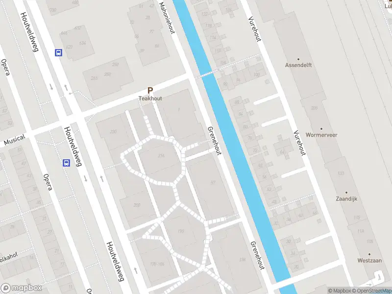 Ambulance met gepaste spoed naar de Teakhout in Zaandam