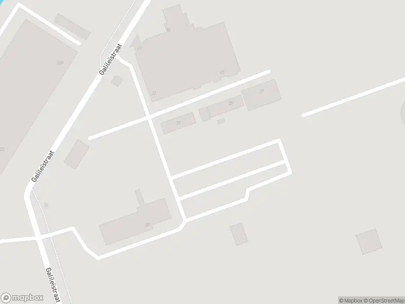 Ambulance met grote spoed naar de Van Helmontstraat in Rotterdam