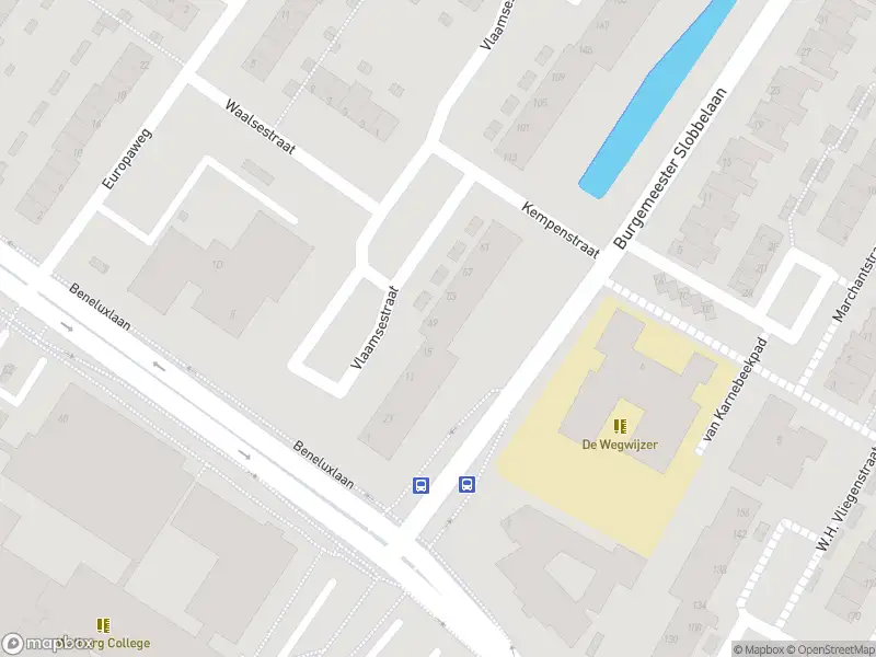 Ambulance met grote spoed naar de Vlaamsestraat in Zwijndrecht