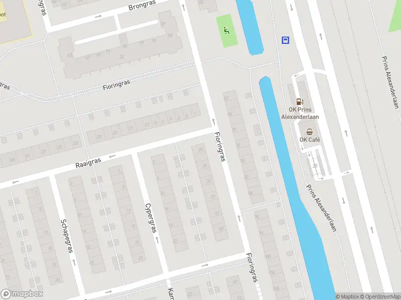 Ambulance met grote spoed naar de Fioringras in Rotterdam