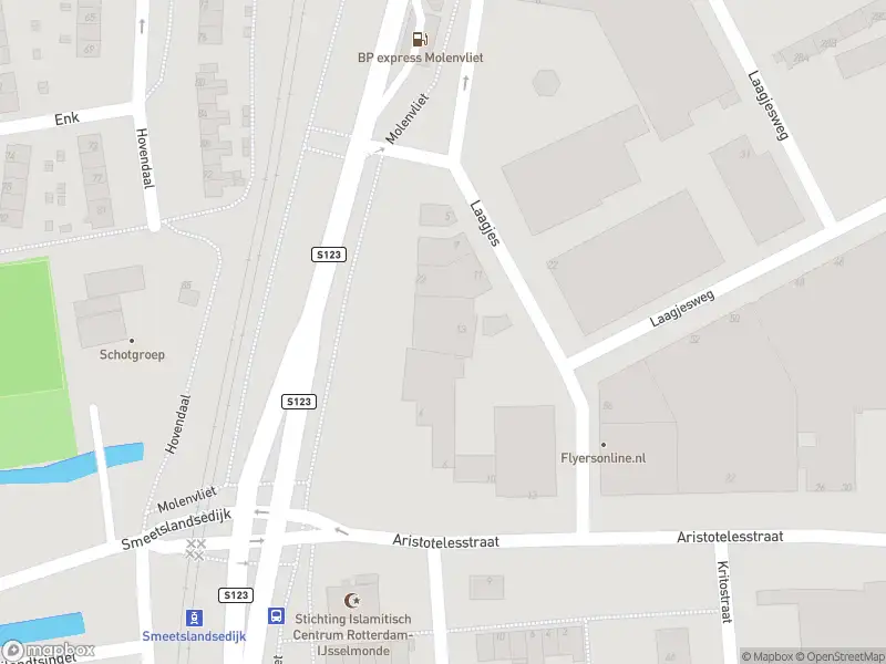 112 melding Ambulance met grote spoed naar de Molenvliet in Rotterdam