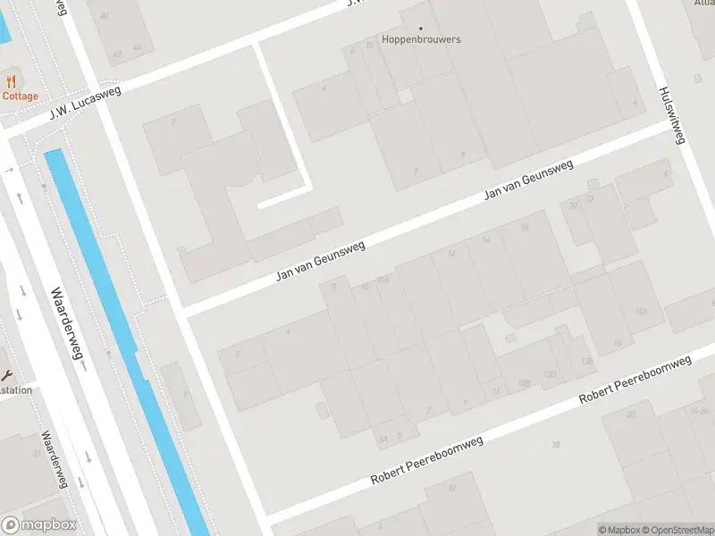 Ambulance naar de Jan van Geunsweg in Haarlem vanwege schietincident