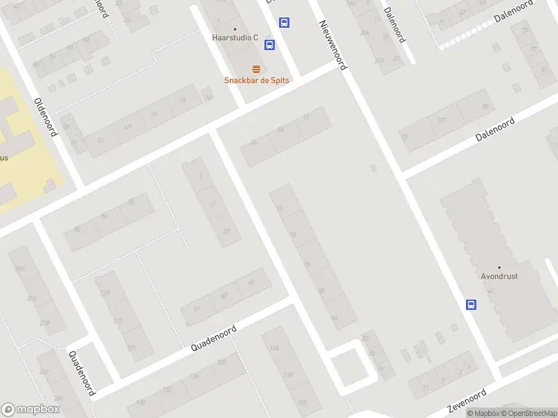 Ambulance met grote spoed naar de Quadenoord in Rotterdam