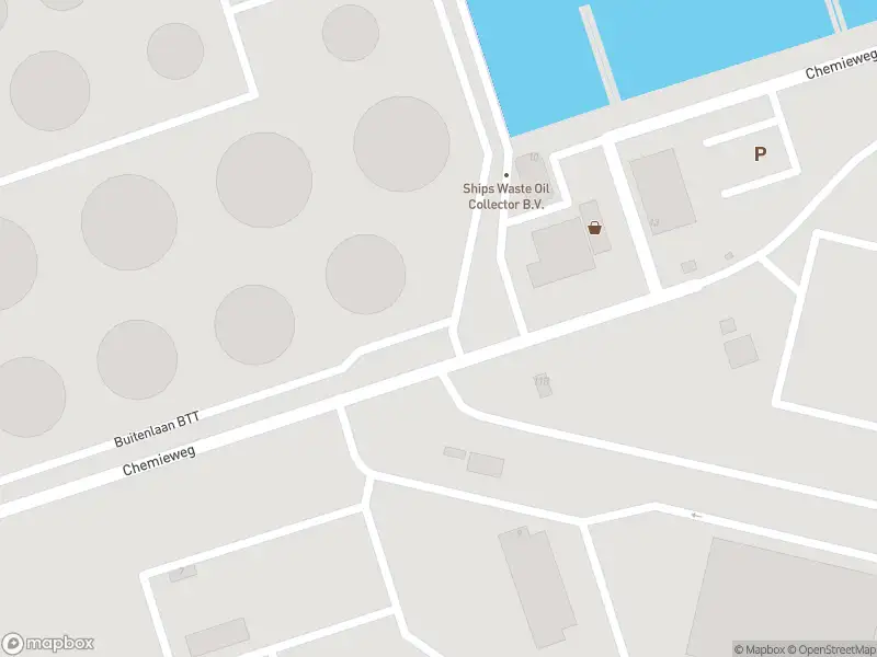 Brandweer met gepaste spoed naar de Chemieweg in Botlek Rotterdam vanwege afgaan automatisch brandalarm