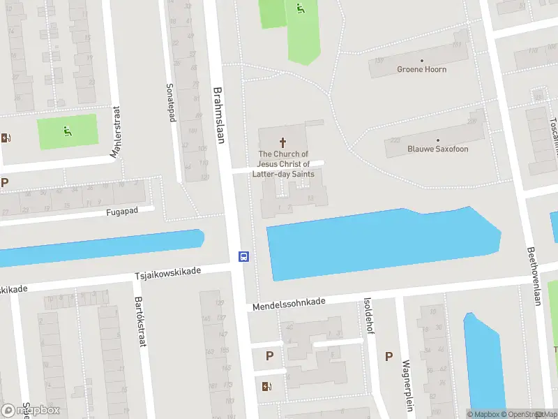 Brandweer met gepaste spoed naar de Meyerbeerpad in Leiden vanwege wateroverlast