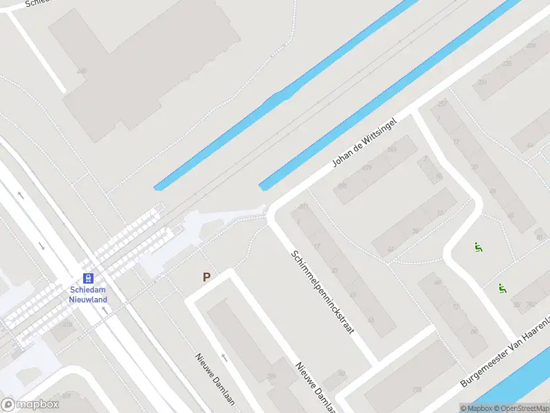 Ambulance met gepaste spoed naar de Johan de Wittsingel in Schiedam