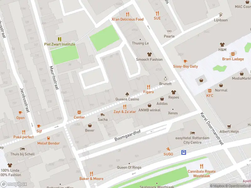 Ambulance met grote spoed naar de Oude Binnenweg in Rotterdam