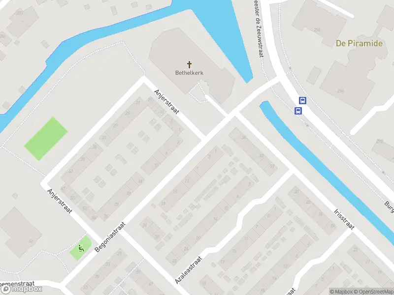 Ambulance met gepaste spoed naar de Begoniastraat in Ridderkerk