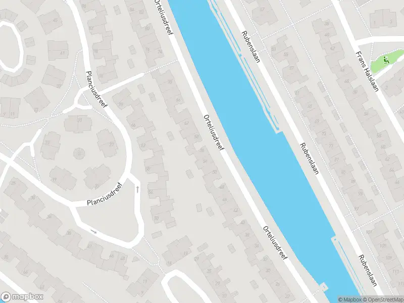 Ambulance met gepaste spoed naar de Orteliusdreef in Bergschenhoek