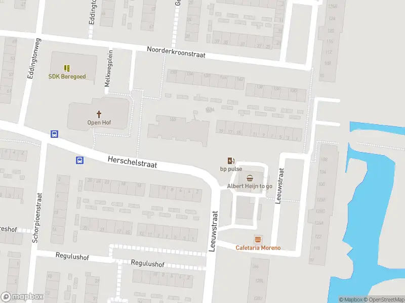 Ambulance met grote spoed naar de Herschelstraat in Dordrecht