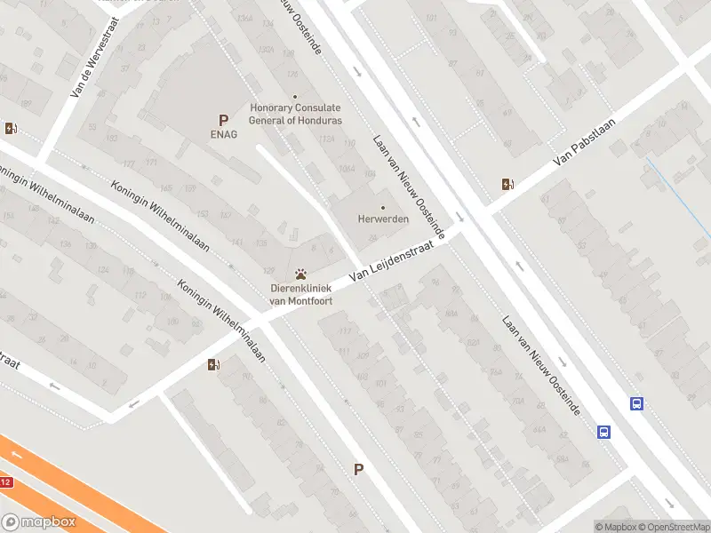Ambulance met gepaste spoed naar de Van Leijdenstraat in Voorburg