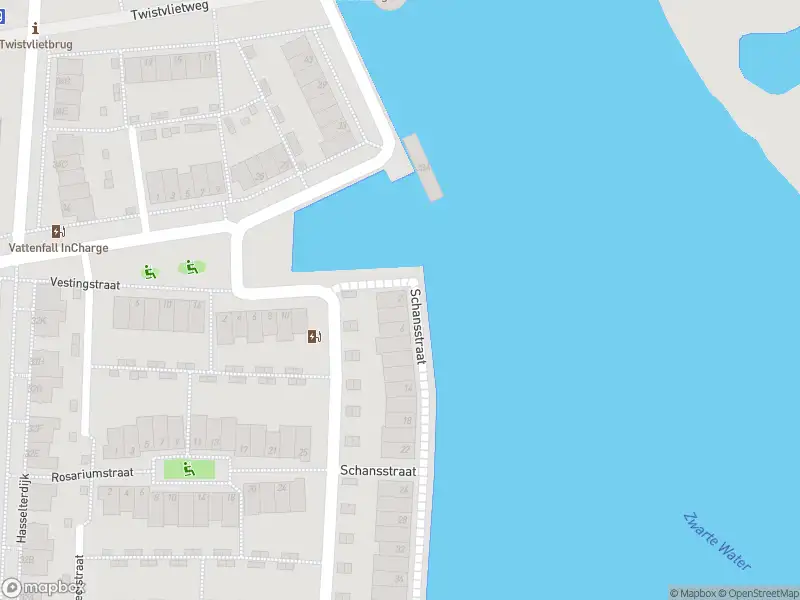 Politie naar de Schansstraat in Zwolle