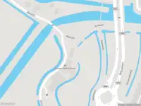 Ambulance met gepaste spoed naar de Breekade in Spijkenisse