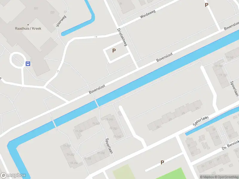 Ambulance met gepaste spoed naar de Spoorlaan in Hooge Burch