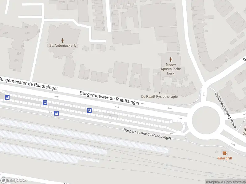 Ambulance met grote spoed naar de Burgemeester de Raadtsingel in Dordrecht