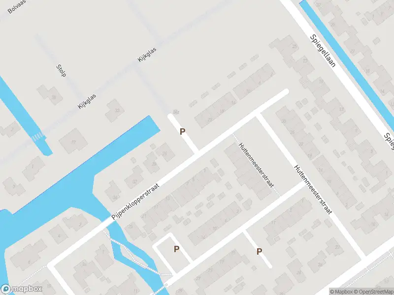 Brandweer met gepaste spoed naar de Pijpenklopperstraat in Leerdam