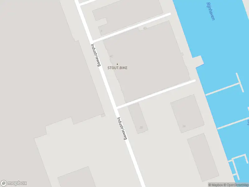 Ambulance met gepaste spoed naar de Industrieweg in Alphen aan den Rijn