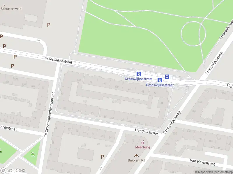 Ambulance met gepaste spoed naar de Crooswijksestraat in Rotterdam