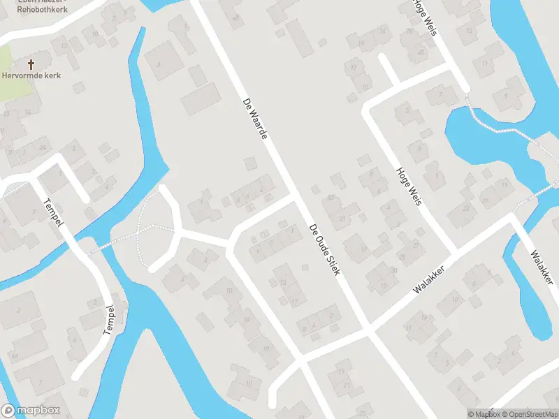 Ambulance met grote spoed naar de De Waarde in Opperdoes