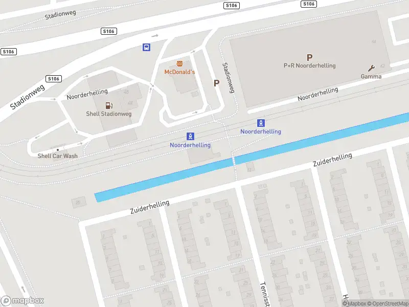 Ambulance met grote spoed naar de Noorderhelling in Rotterdam