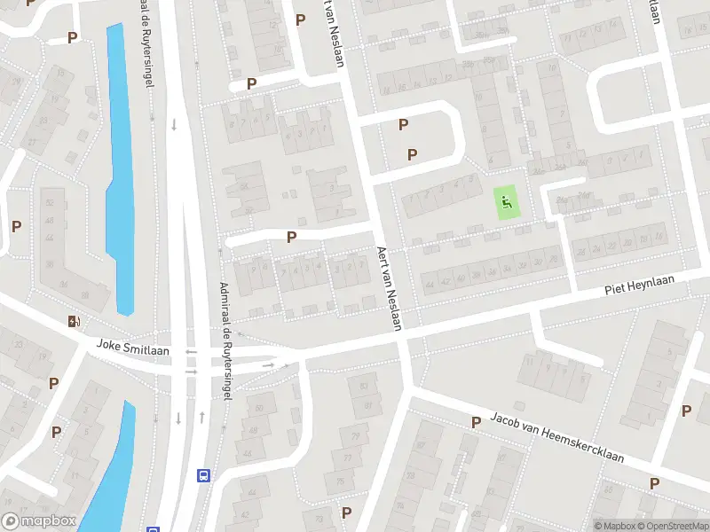 Ambulance met grote spoed naar de Cornelis de Houtmanplantsoen in Voorschoten