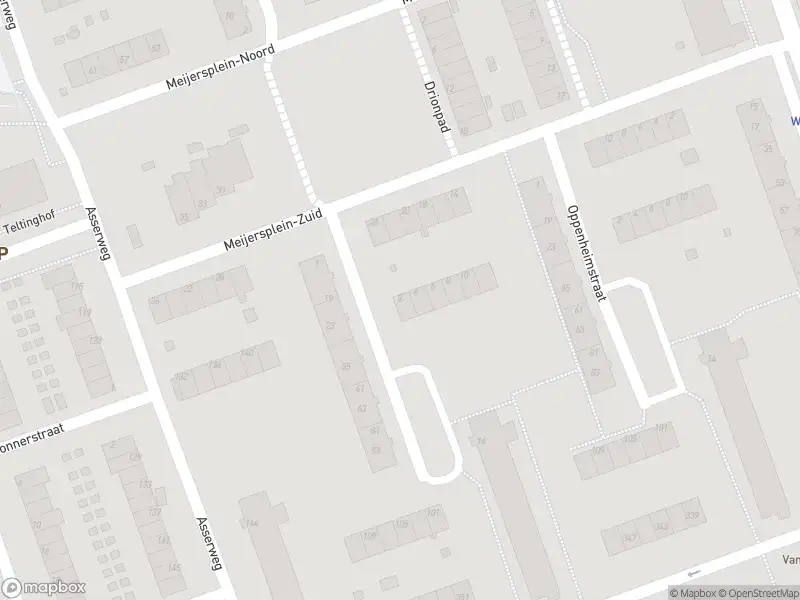 Ambulance met grote spoed naar de Naberstraat in Rotterdam