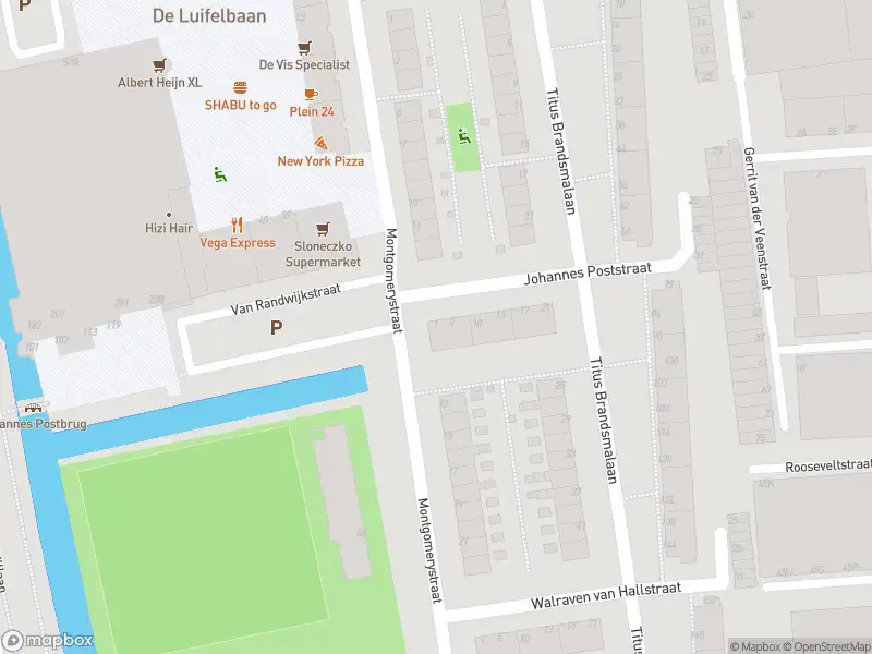 Ambulance met gepaste spoed naar de Johannes Poststraat in Leiden