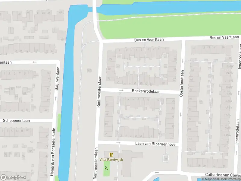 Ambulance met grote spoed naar de Boekenrodelaan in Amstelveen