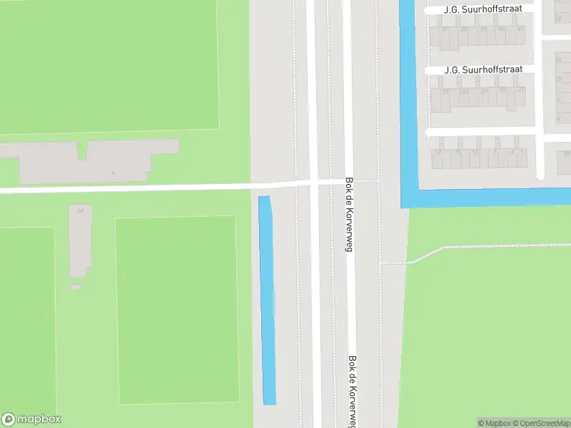 Brandweer met grote spoed naar de Bok de Korverweg in Amsterdam vanwege voertuigbrand